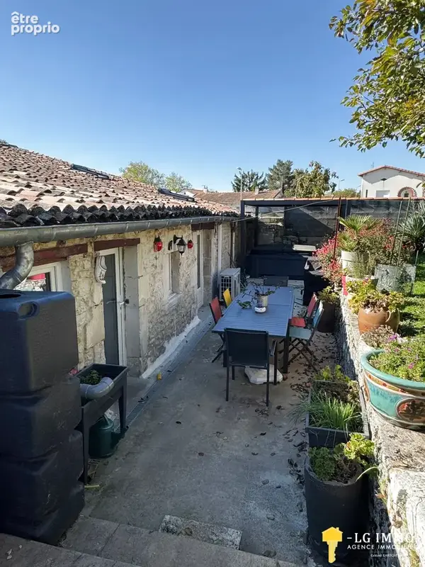 Maison de plain-pied avec jardin et garage en centre ville - photo 13
