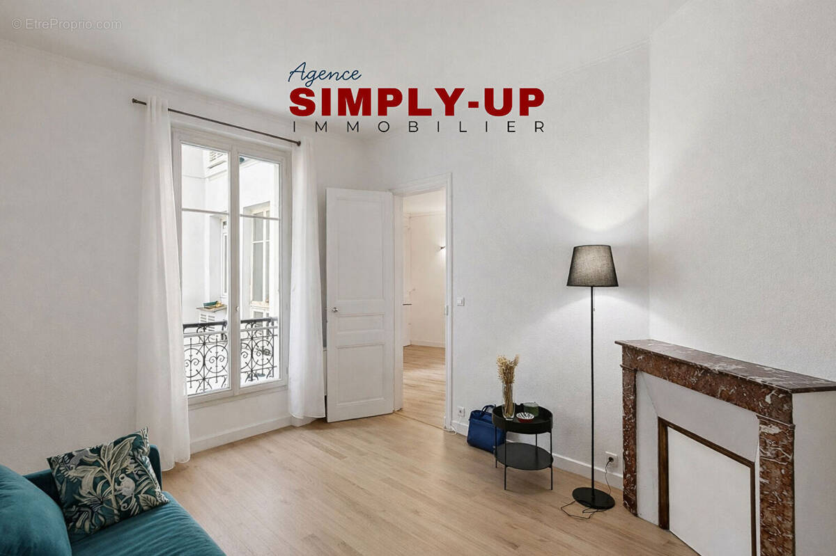 Appartement à PARIS-15E