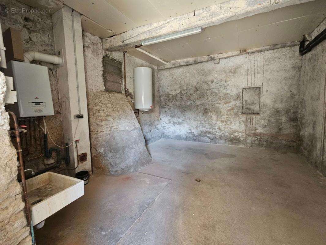 Maison - 100 m² hab - 3 chambres - Garage + extérieur - Vertaizon - photo 15