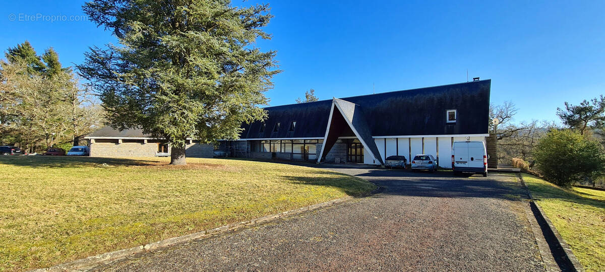 Commerce à CLERMONT-FERRAND