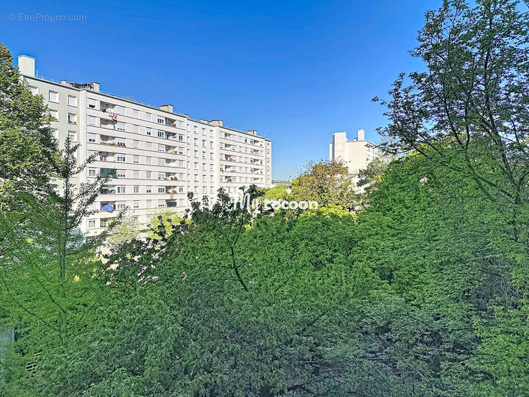 Appartement à LYON-8E