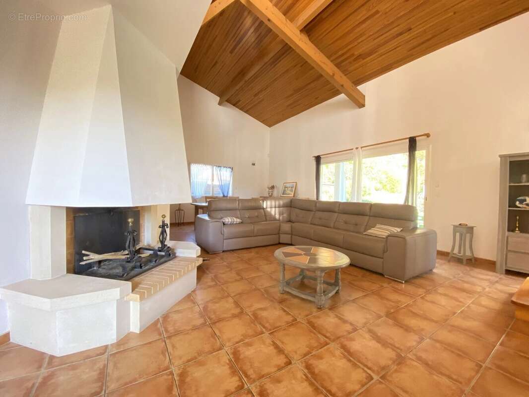 Maison à CASTELNAU-DE-MEDOC