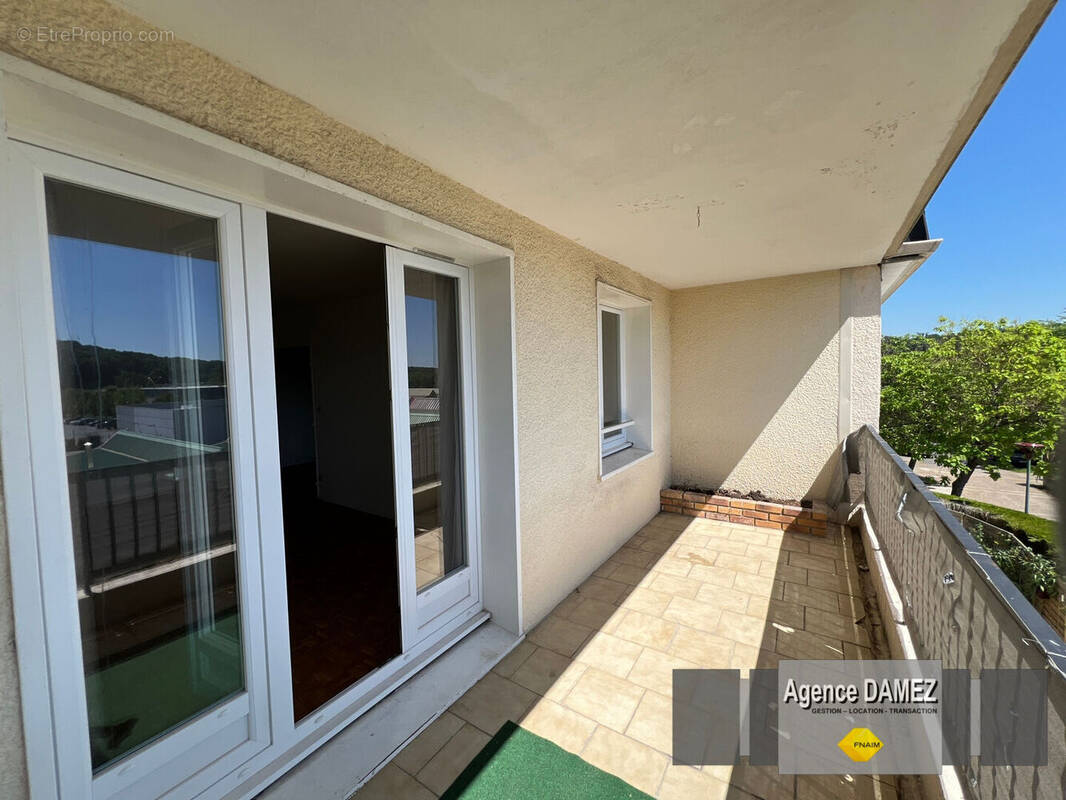 Appartement à DOURDAN