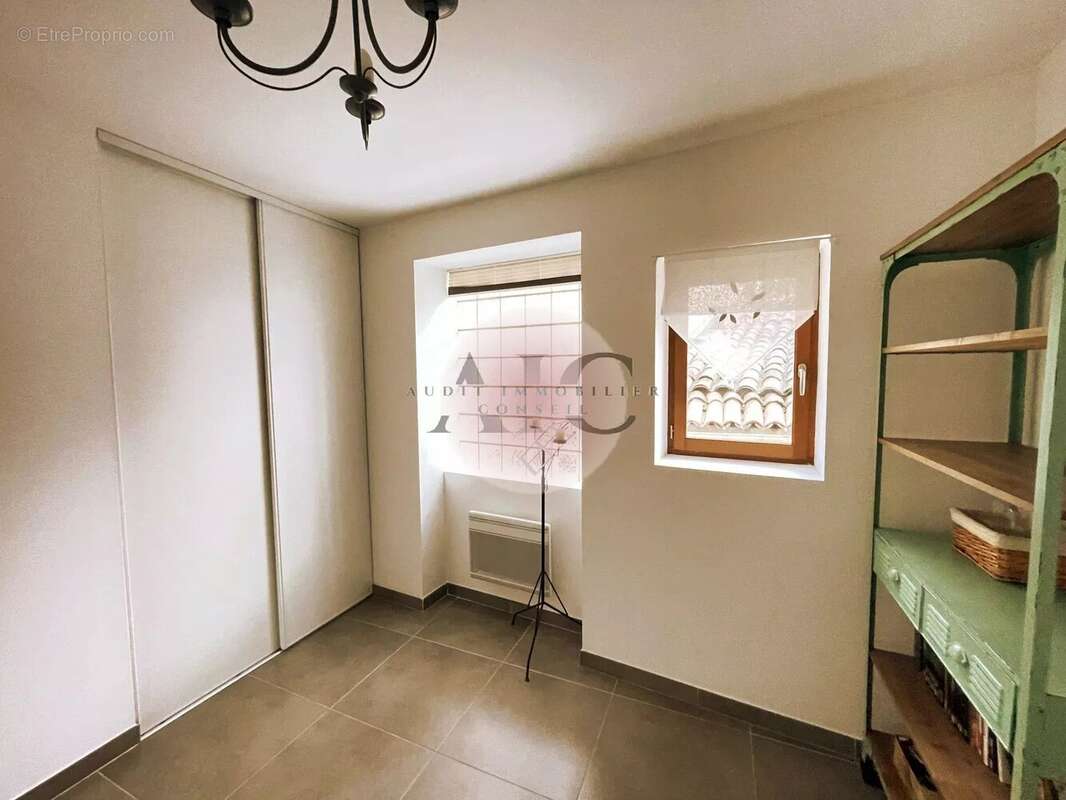 Appartement à FAYENCE