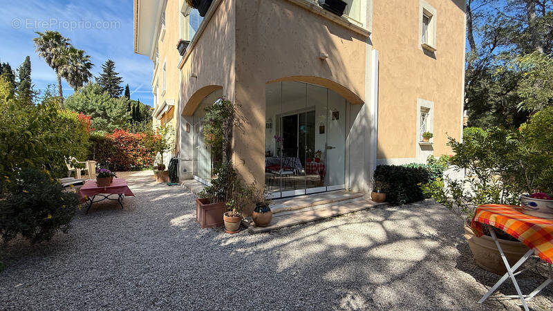 Appartement à SAINT-RAPHAEL