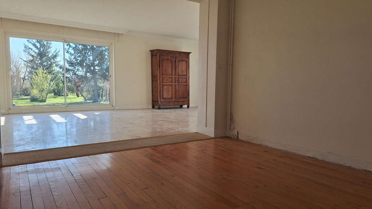 Maison à PONT-DU-CHATEAU