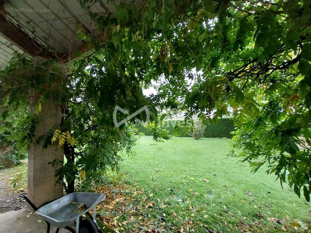 Autre à BENEJACQ