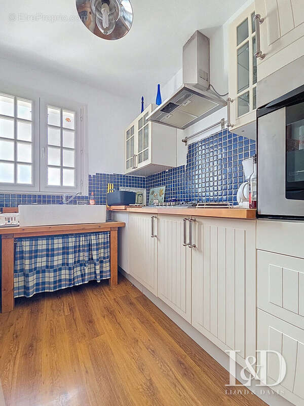 Maison à TALMONT-SUR-GIRONDE