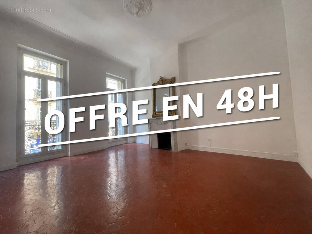Appartement à MARSEILLE-4E