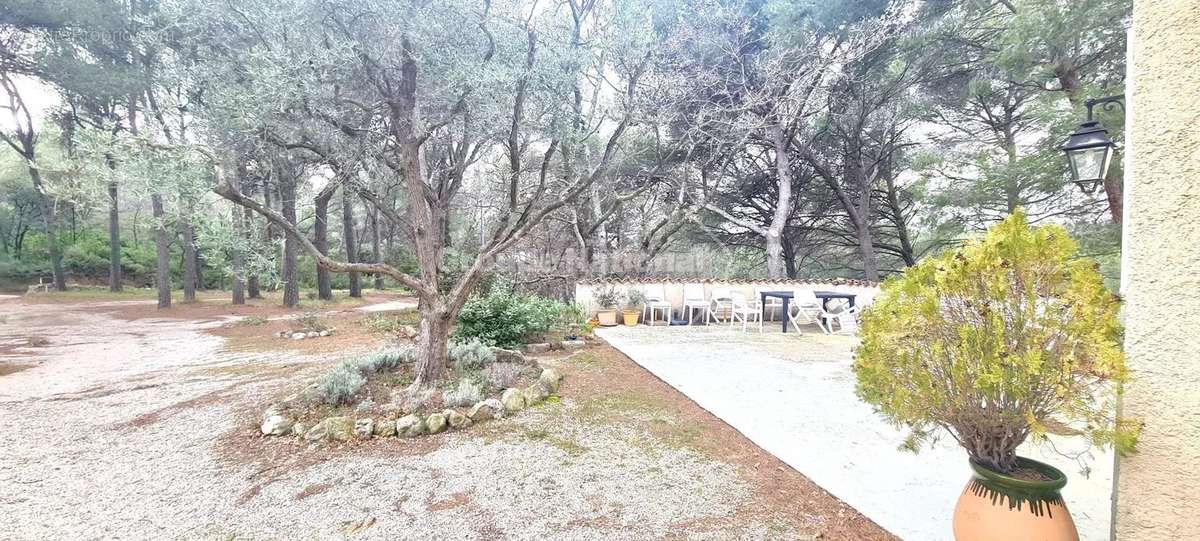 Maison à SALON-DE-PROVENCE