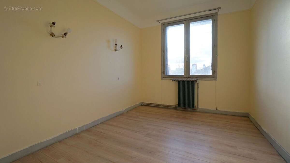 Maison à AUBERGENVILLE