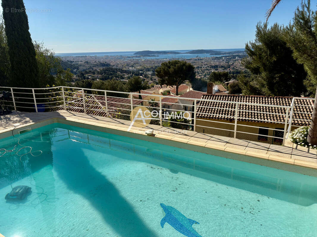 Propriété d’exception avec vue panoramique spectaculaire sur la rade de Toulon - photo 10