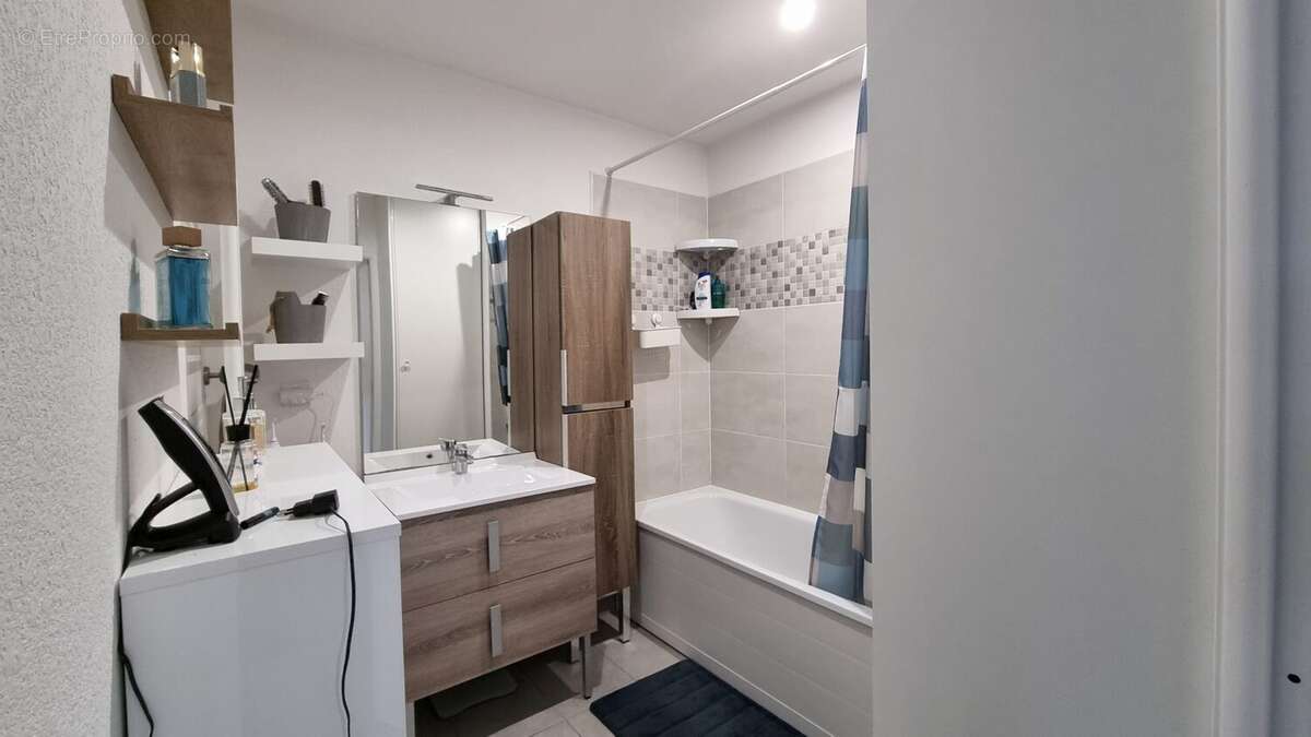 Appartement 64 m² à Roques  - photo 7