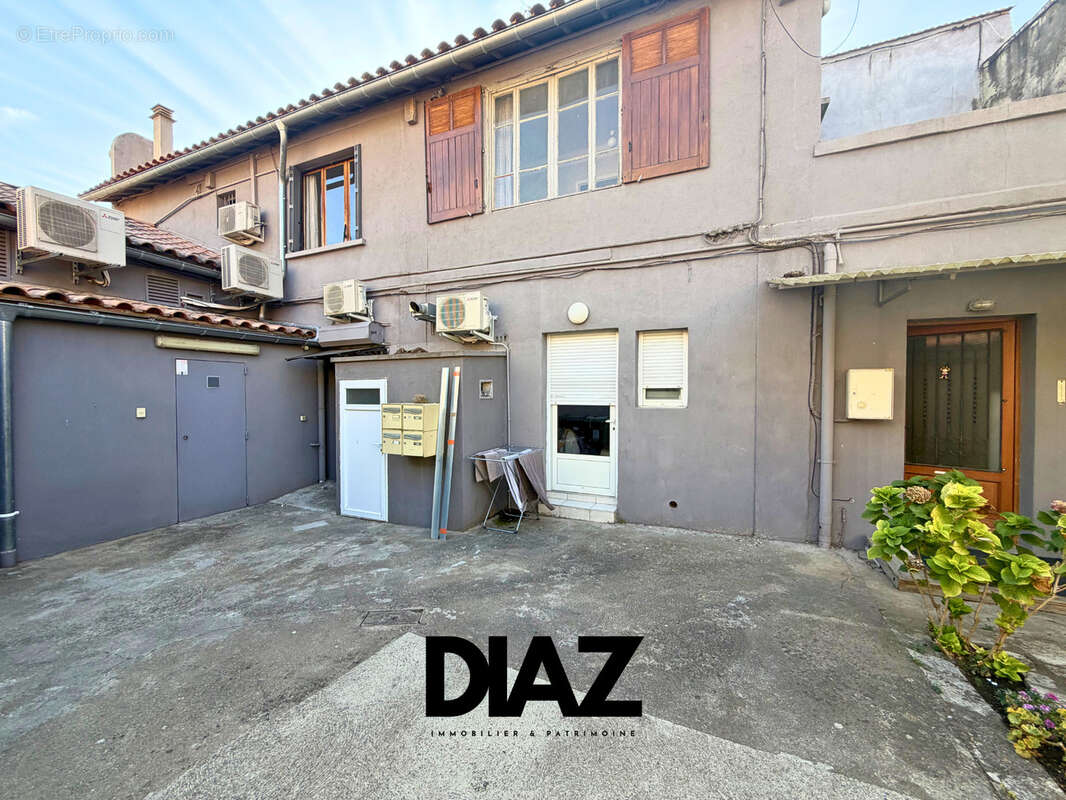 À VENDRE   MURS COMMERCIAUX LOUÉS   NÎMES Investissement locatif sécurisé   122 m2   Rentabilité immédiate - photo 9