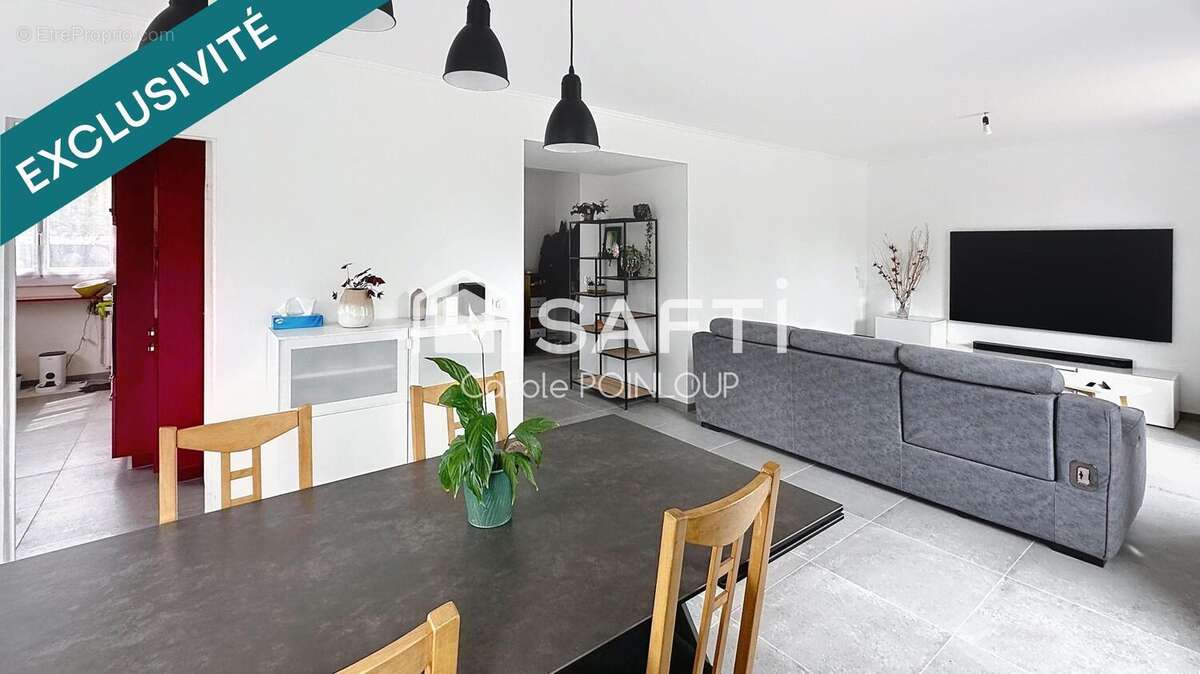 Photo 3 - Maison à OZOIR-LA-FERRIERE