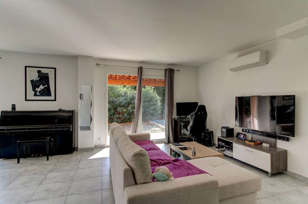 Maison à SAINT-MARTIN-DU-VAR