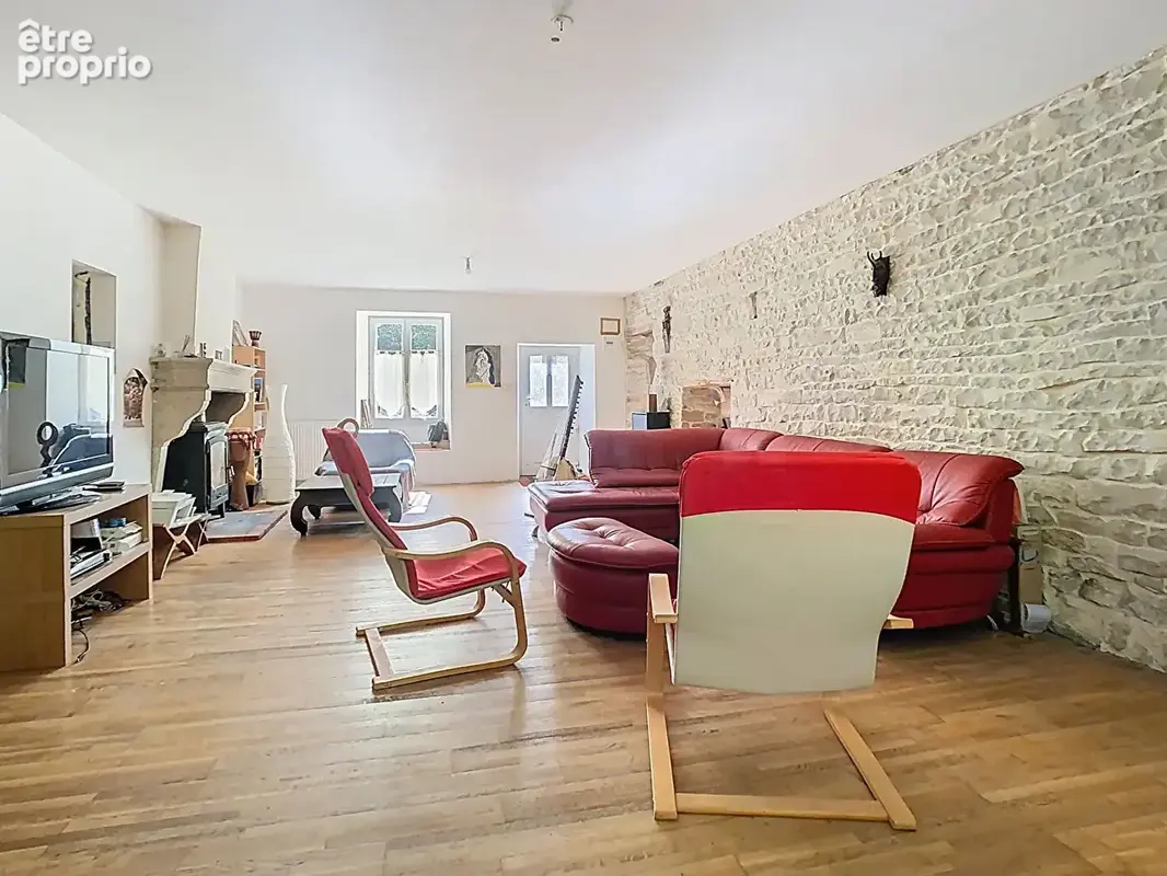 Maison Provencheres-sur-marne  5 pièce(s) 155 m2 - photo 2