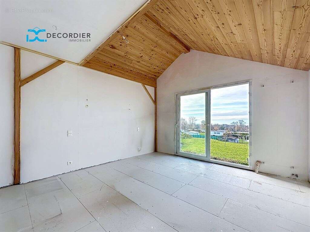 Maison à CHAMPANGES