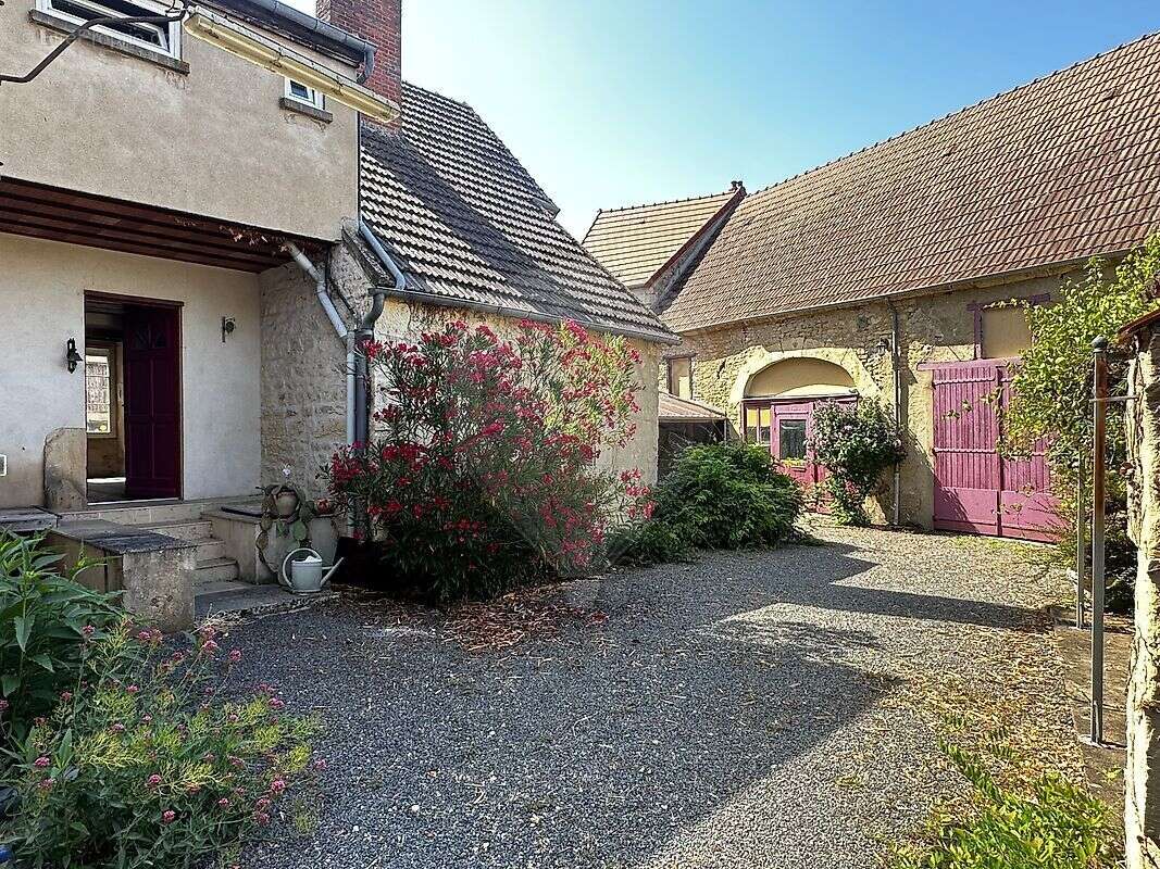 Maison à POUGUES-LES-EAUX