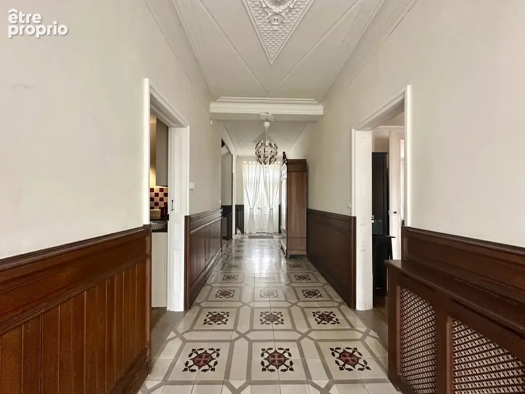 Maison de Maître avec piscine et vues exceptionnelles - photo 16