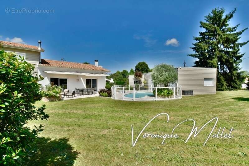 Maison à LIGNAN-DE-BORDEAUX