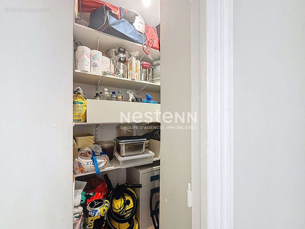 Appartement à VALLAURIS