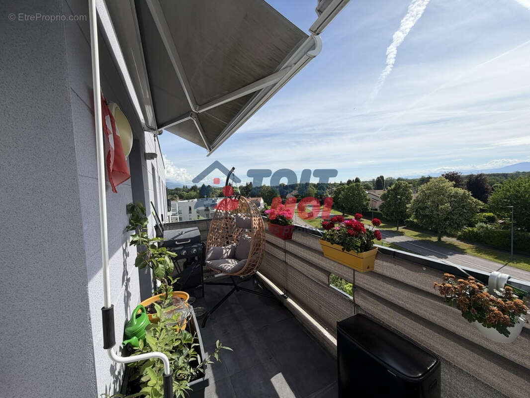 Appartement à SAINT-GENIS-POUILLY