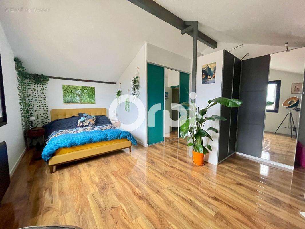 Appartement à VILLARD-BONNOT