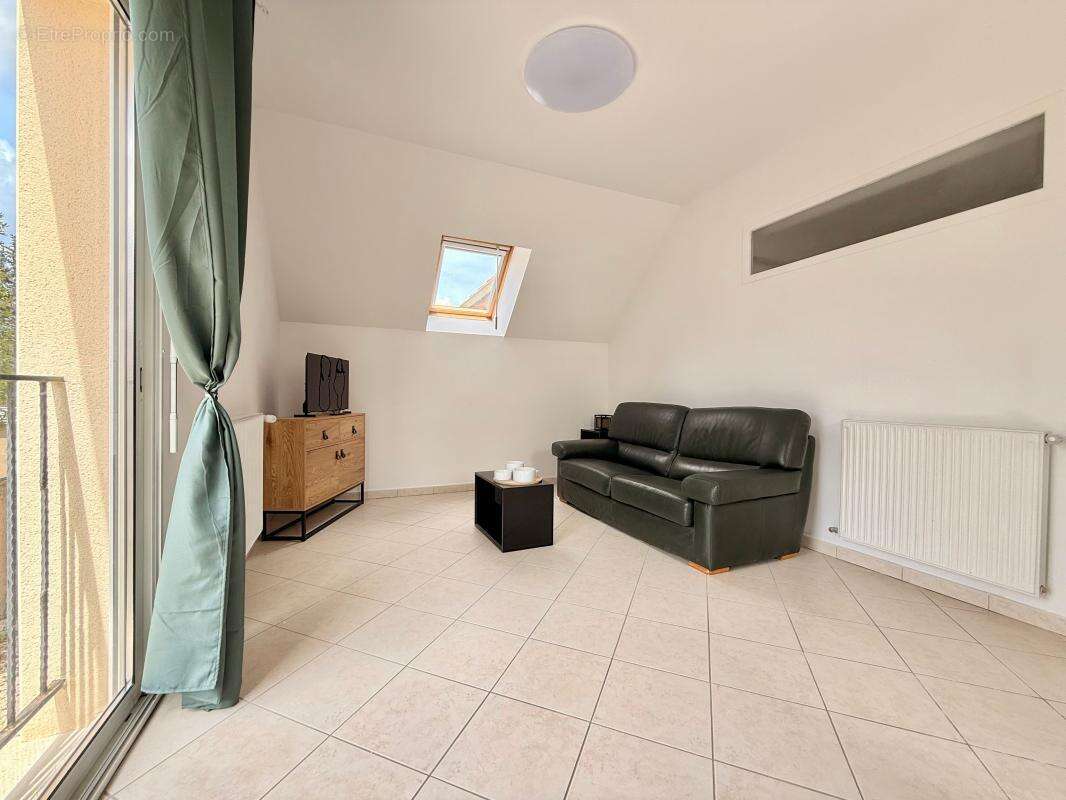Maison familiale de 195 m² avec T2 indépendant – Calme et potentiel locatif - photo 21