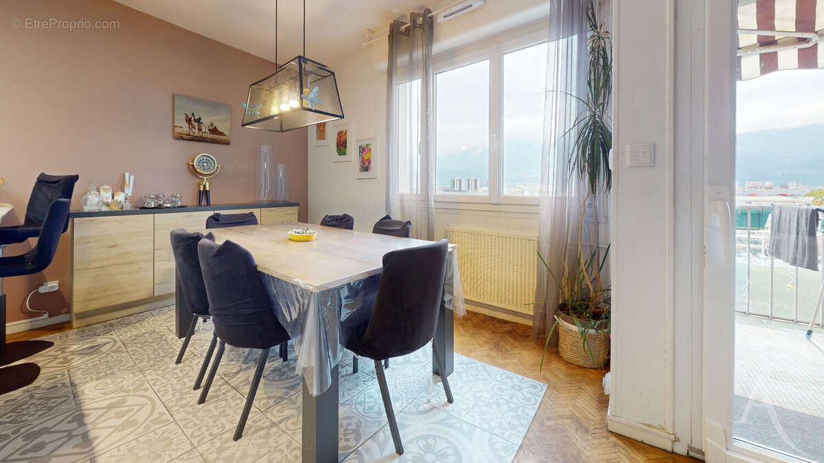 Appartement à GRENOBLE