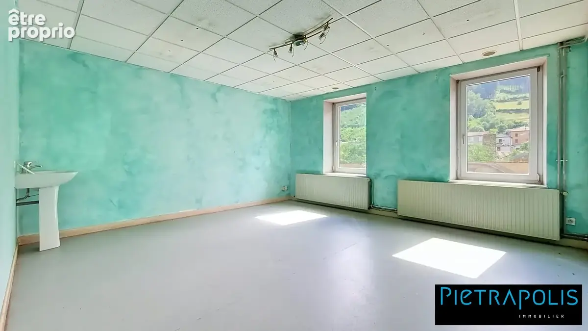 Appartement 920 m² à vendre à Thel (69470) - photo 8