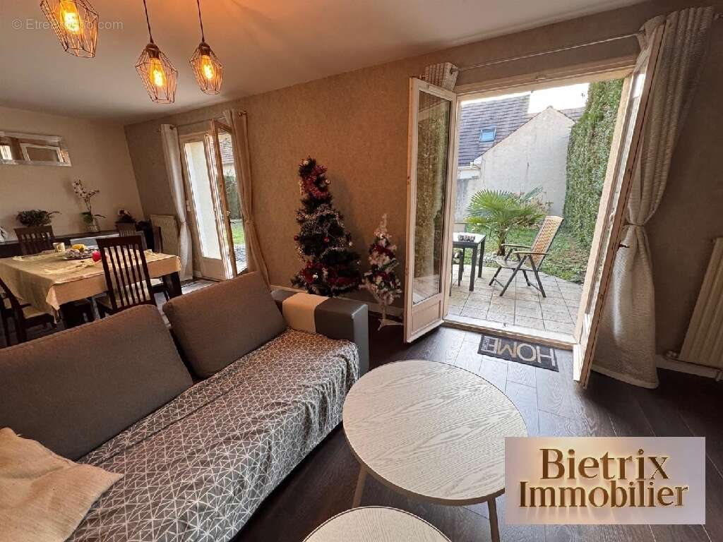 Maison à L'ISLE-ADAM