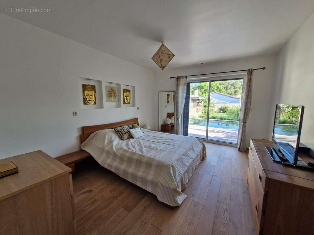 Maison à CASTELNAU-LE-LEZ