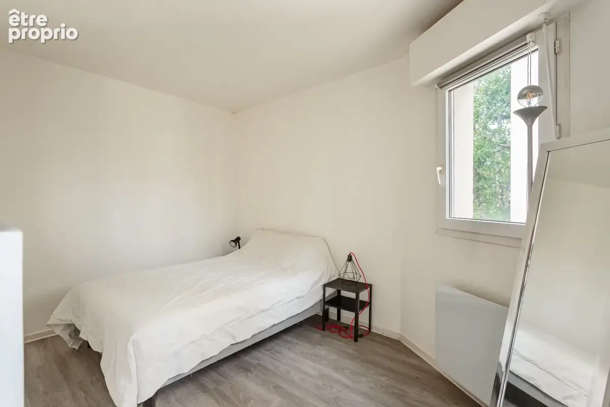 Beyris, T1 bis avec balcon et stationnement - photo 3
