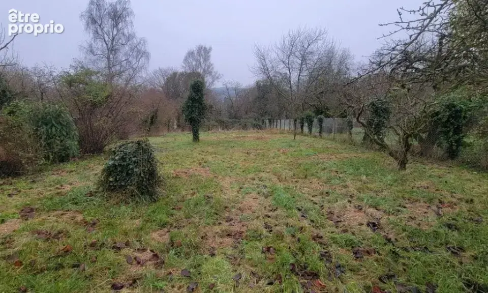Photo Terrain à Pommeuse au prix de 95 000€