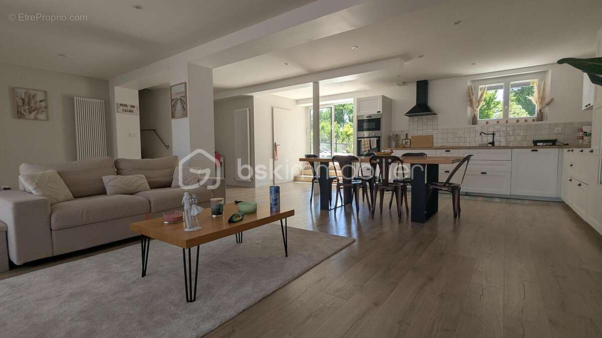 Maison renonvee avec dependance - photo 8