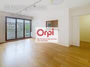 Appartement à ISSY-LES-MOULINEAUX