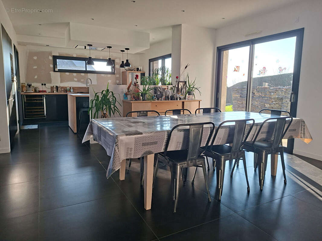 Maison à SAINTE-COLOMBE