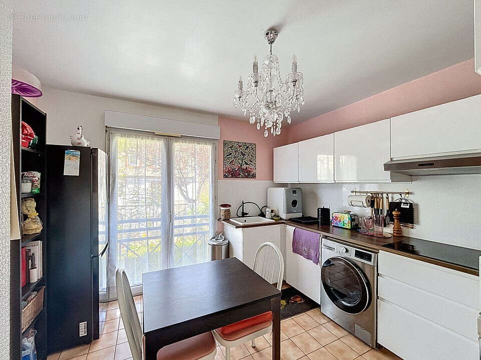 Appartement à CORBEIL-ESSONNES