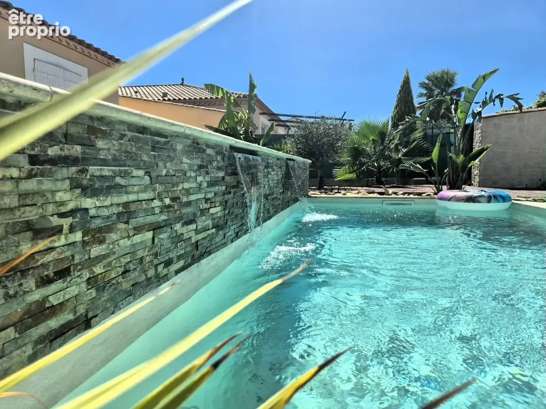 Villa de plain-pied avec garage et piscine - photo 25
