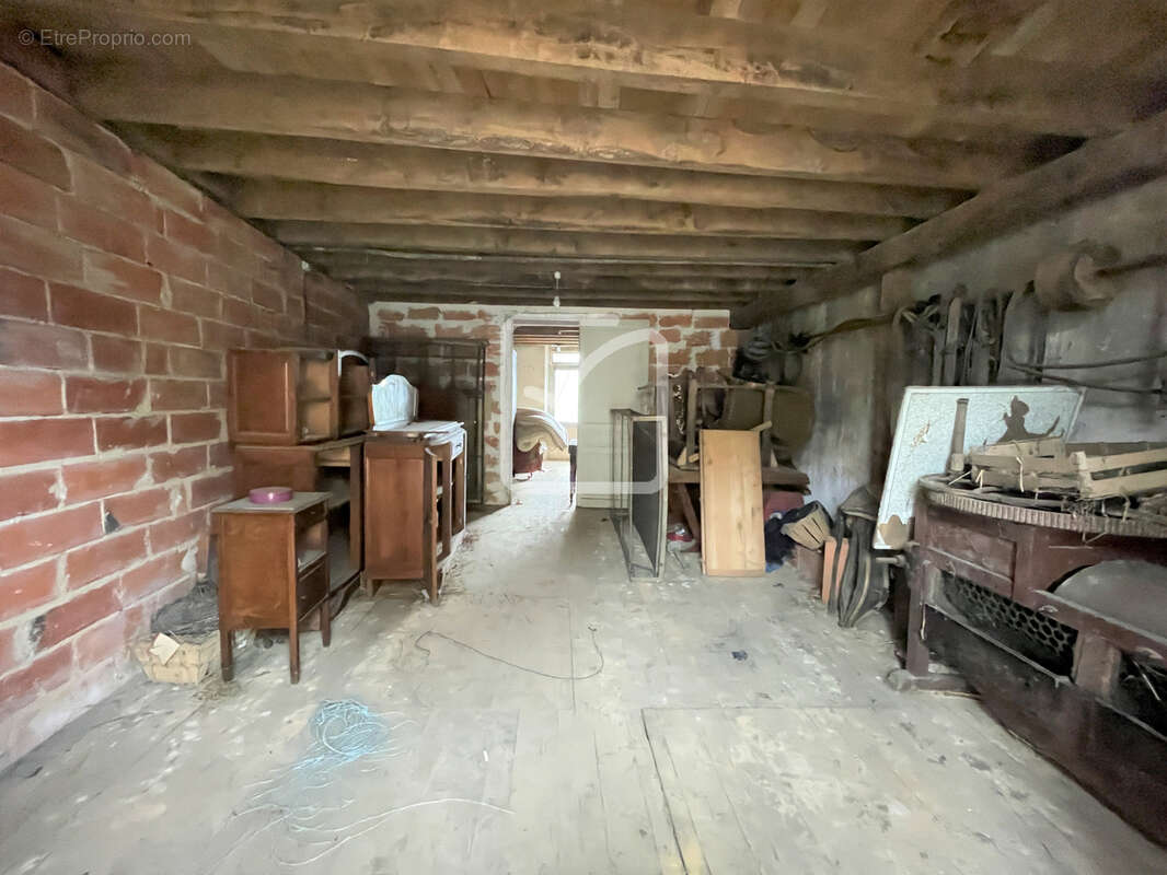Maison à CUBJAC
