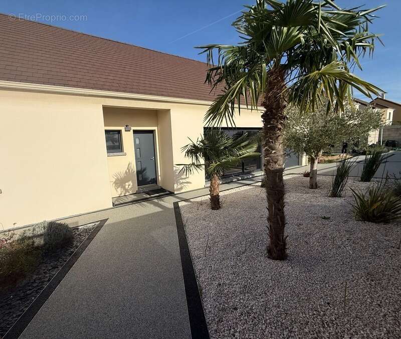 Maison à PERDREAUVILLE