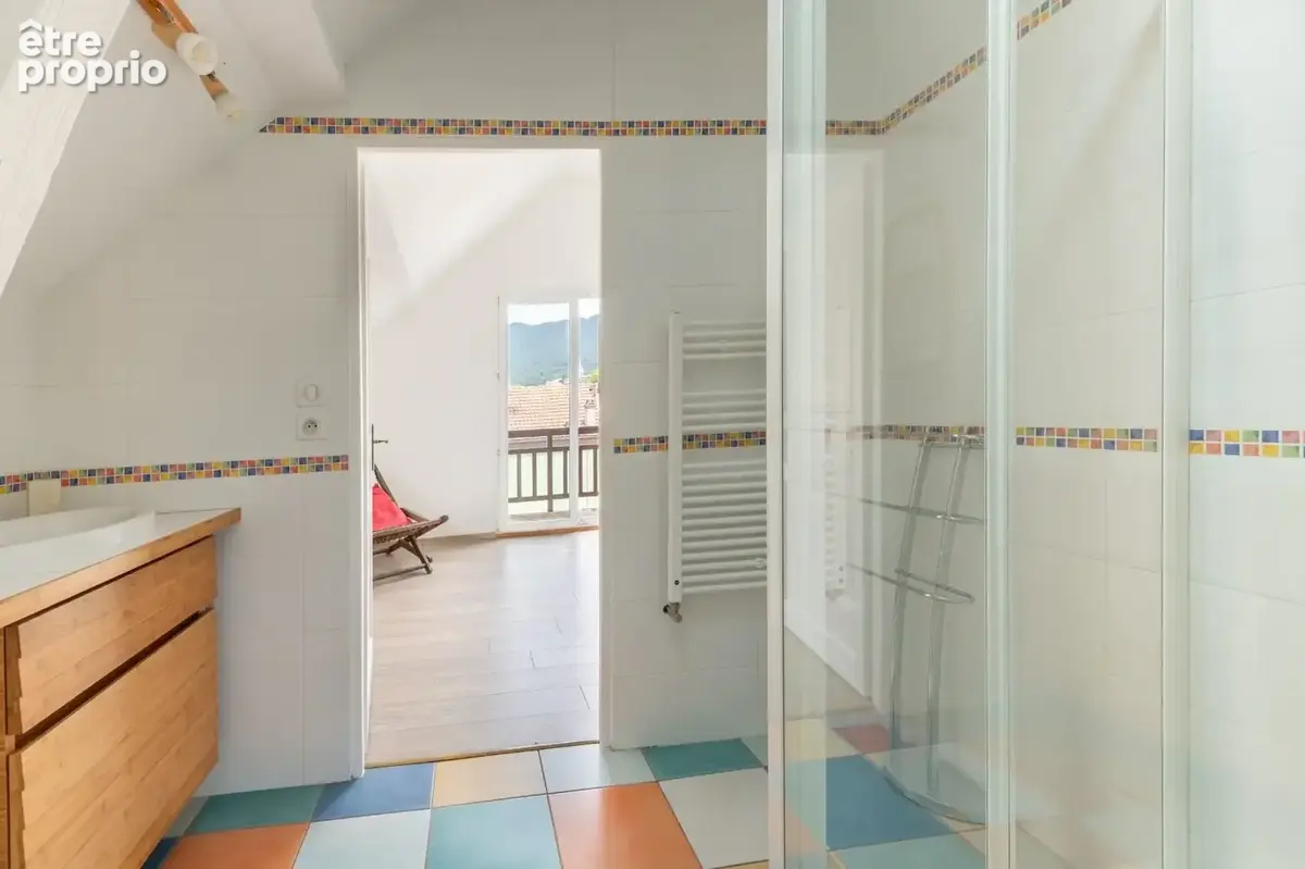 Maison 6 pièces 228 m² à vendre à Lugrin (74500) - photo 9