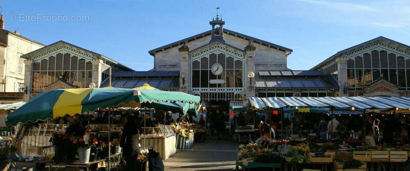 Commerce à LA ROCHELLE