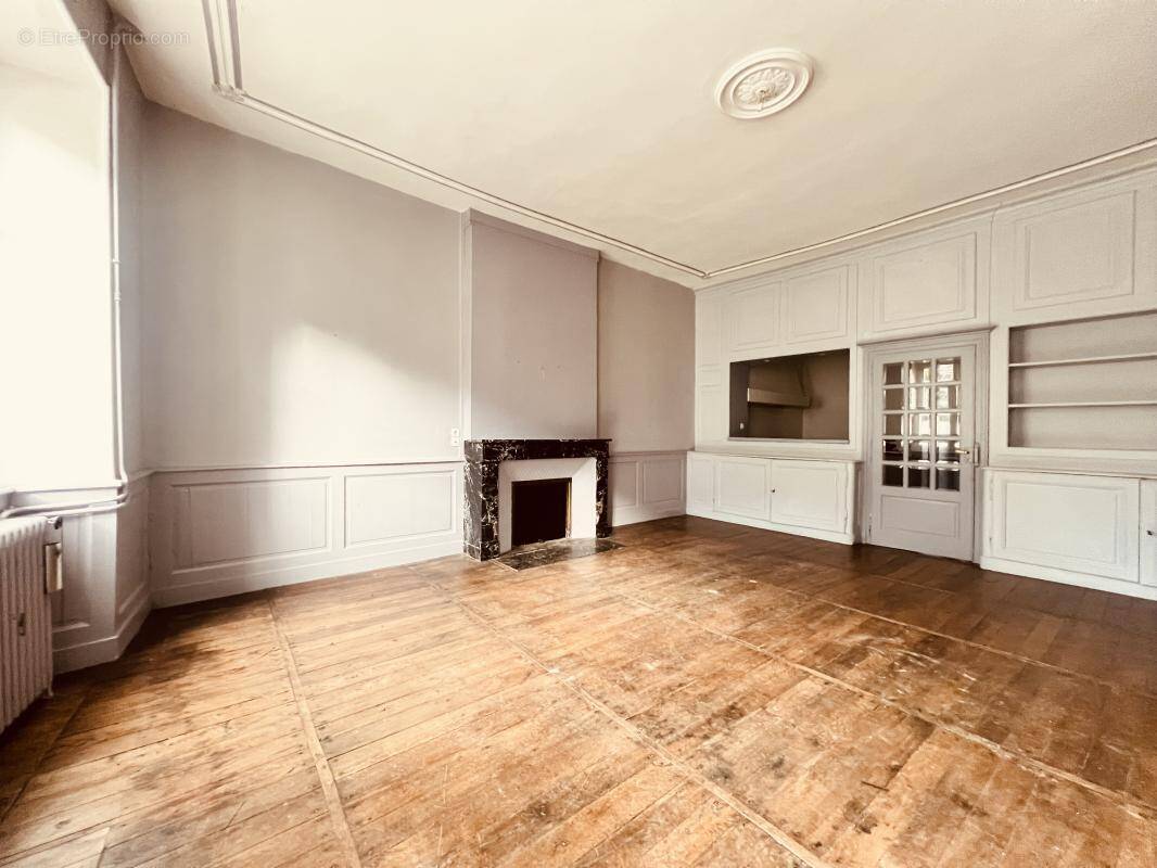 Appartement à AIXE-SUR-VIENNE