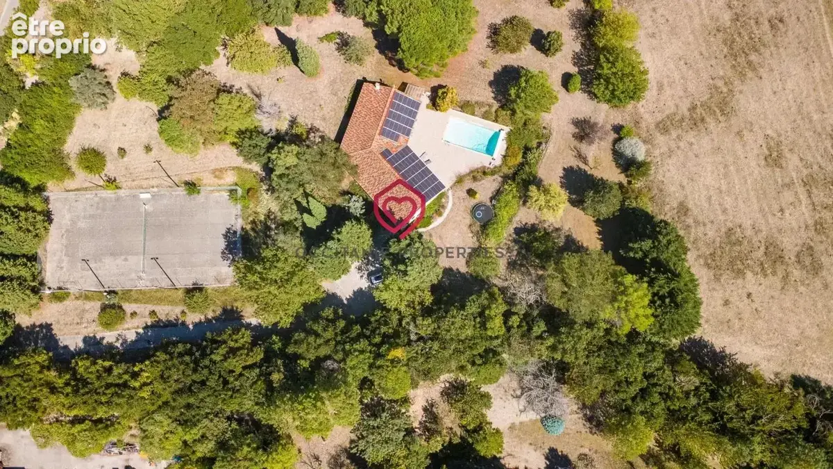 Villa de plain-pied avec piscine, tennis et plus de 2ha - photo 15