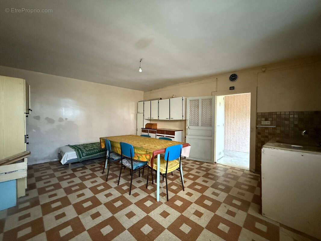 Maison à MAREUIL-SUR-ARNON