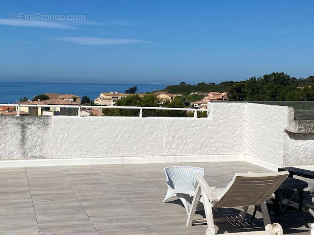 Appartement à SAUSSET-LES-PINS