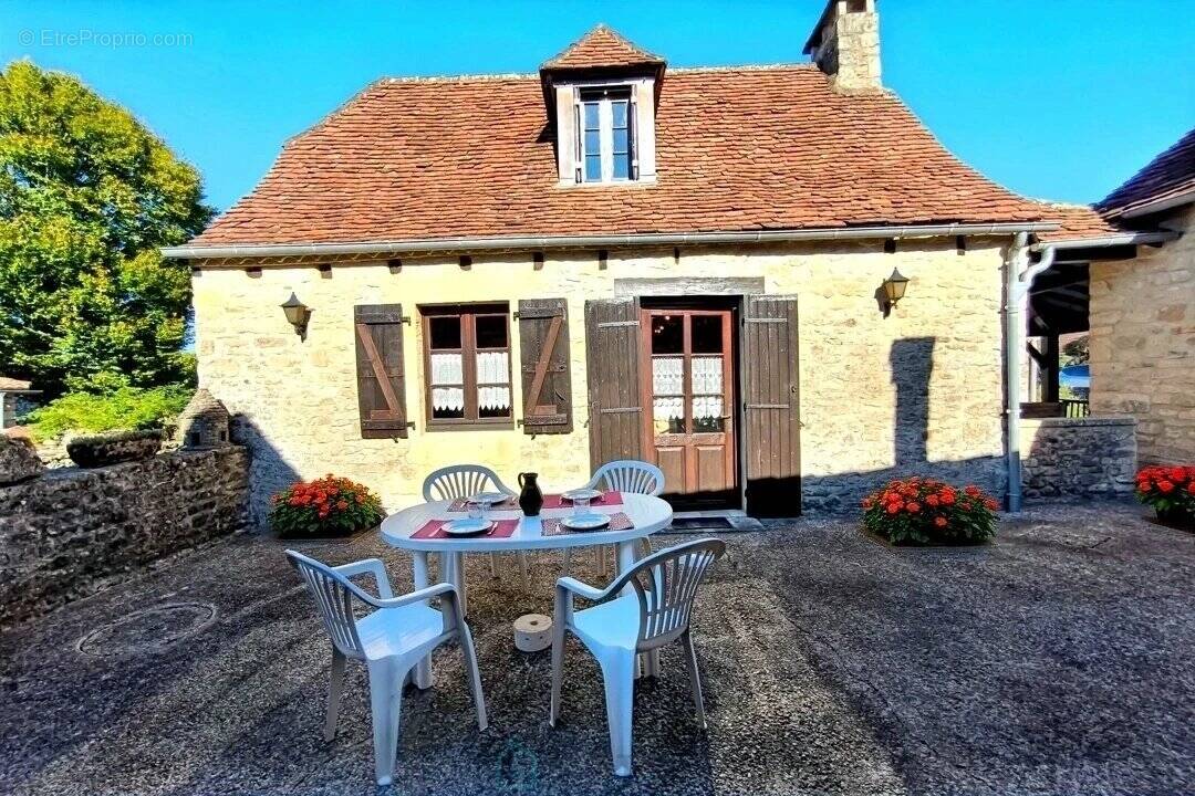 Maison à FANLAC