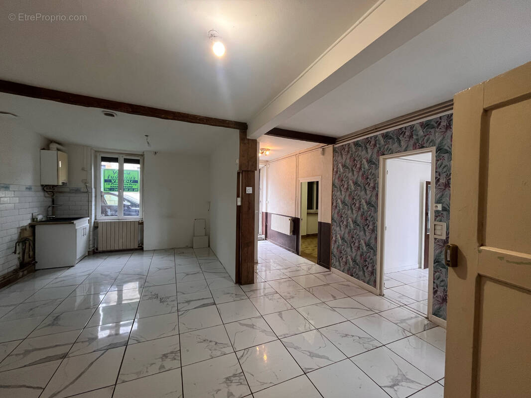 Maison à BESSAY-SUR-ALLIER